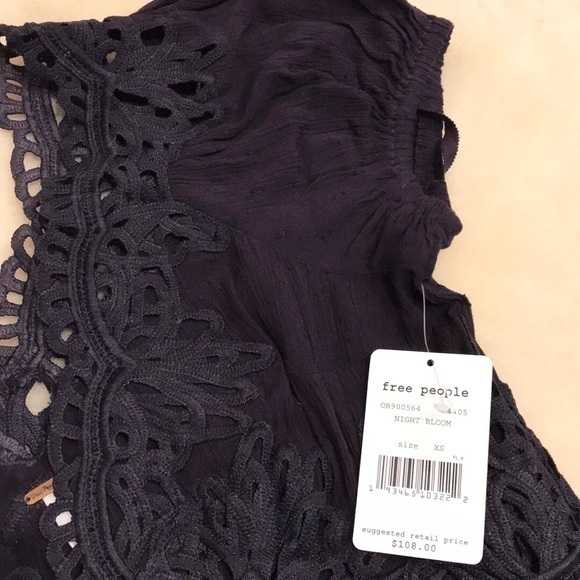 Free People Sweet Roses Lace Crochet Blouse. XS - Picture 7 of 8